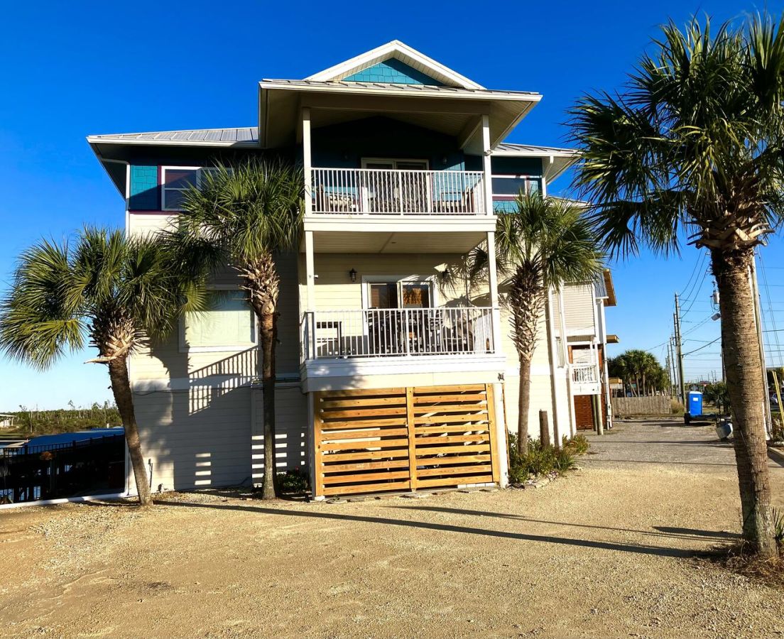 Cajun Cottage Mexico Beach, FL Coast Property Management & Rentals